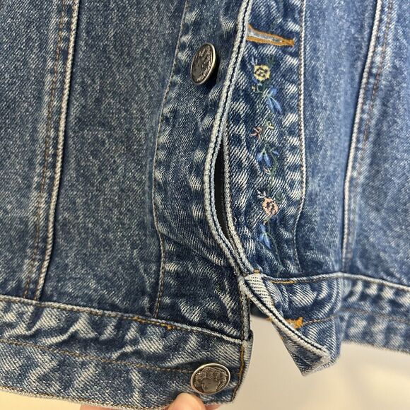 Gap Vintage Trucker Jacket Denim Embroidered Floral Details - Womens 8 - Picture 4 of 12